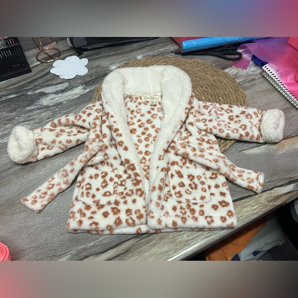 Jessica Simpson Kids Leopard Print Pajama Robe